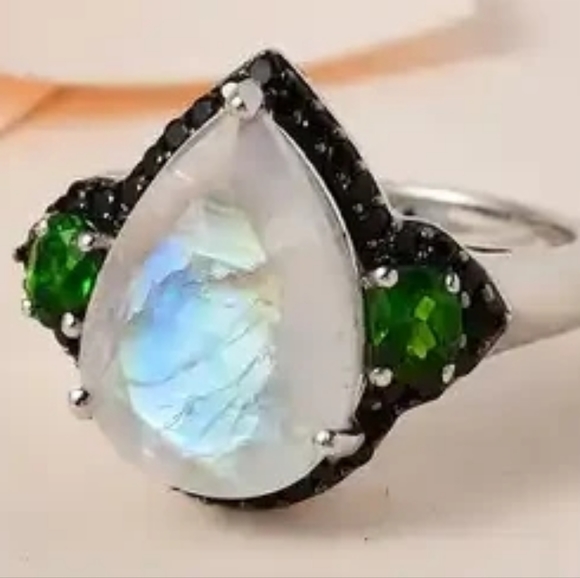Rainbow Moonstone with Chrome Diopside and Black Thai Spinel Ring Platinum O/SS - Picture 2 of 6